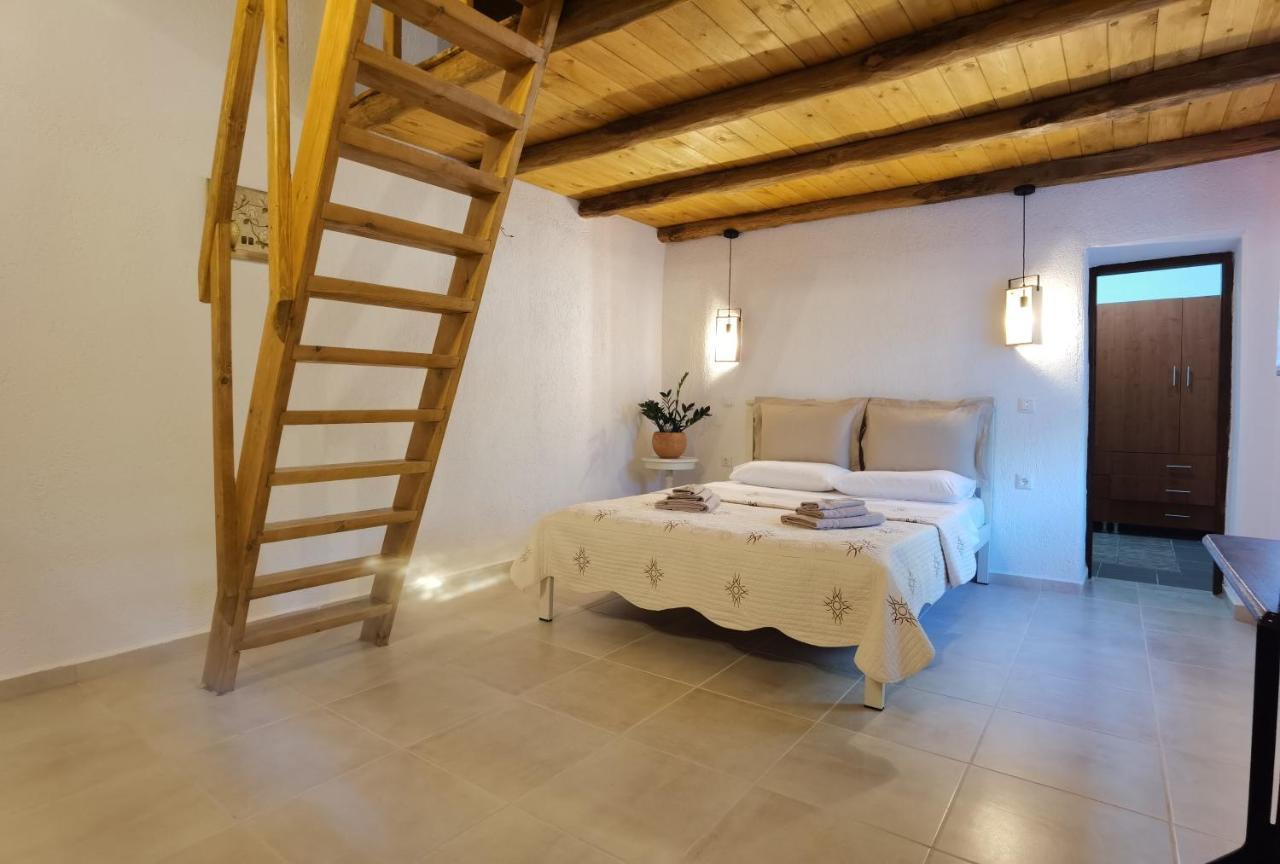Elaion Thea-Nies Villa Sourpi Ngoại thất bức ảnh