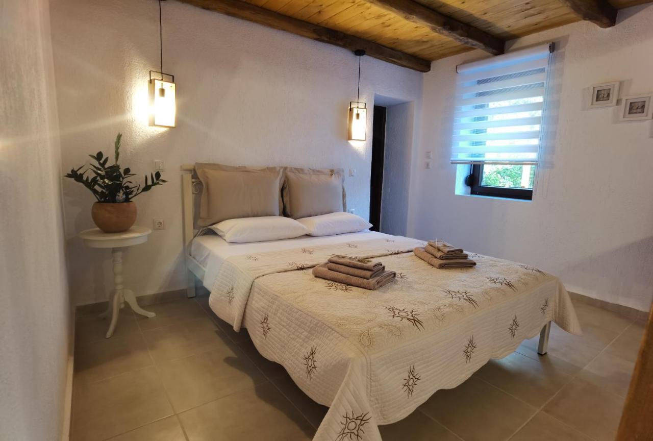 Elaion Thea-Nies Villa Sourpi Ngoại thất bức ảnh